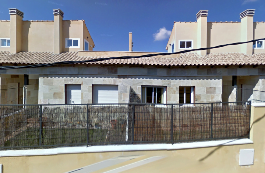 Unifamiliares Belmonte Madrid. Dirección Terminada. Vistas de acabados en fachadas exteriores.