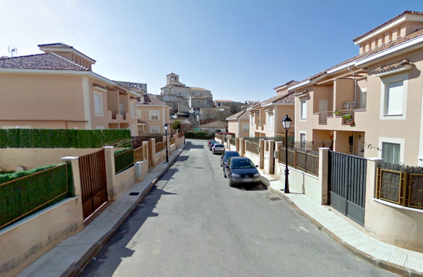 24 Viviendas Unifamiliares Belmonte. Dirección finalizada. Vistas acabados fachadas exteriores.