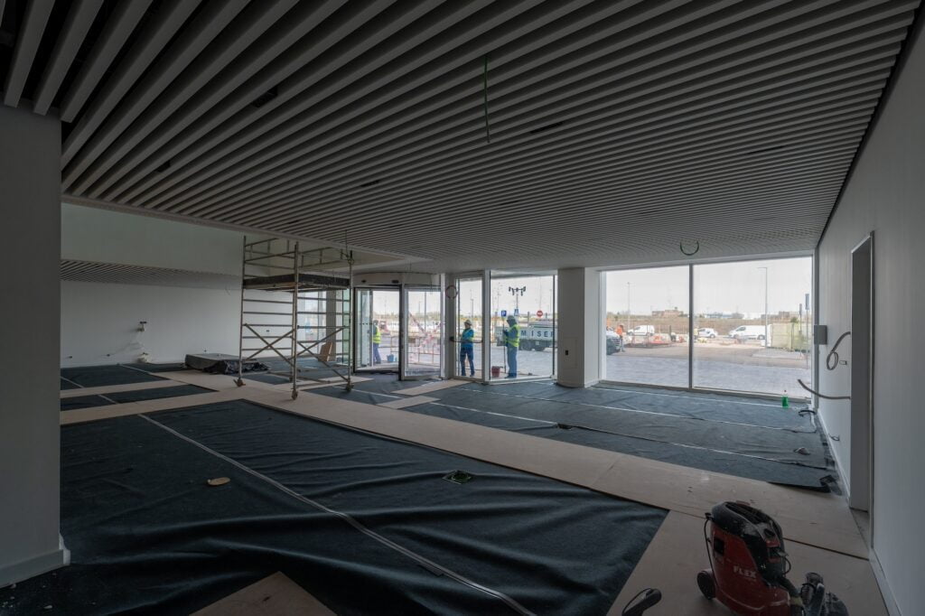 Nave Gigafactoría Electrolizadores Guadalajara. Dirección de Obra Arquitecto Técnico. Imágenes del proceso constructivo.