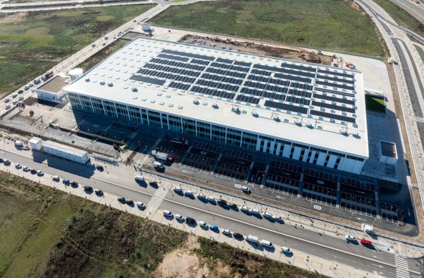 Nave Gigafactoría Electrolizadores Guadalajara. Dirección de Obra Arquitecto Técnico. Imágenes del proceso constructivo.